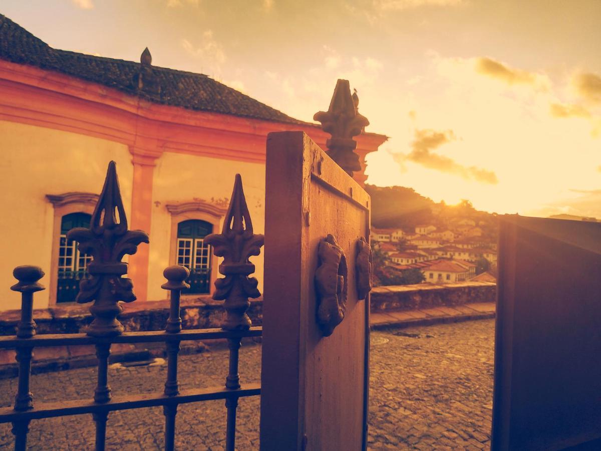 º Real Central Suite º Ouro Preto  Eksteriør billede