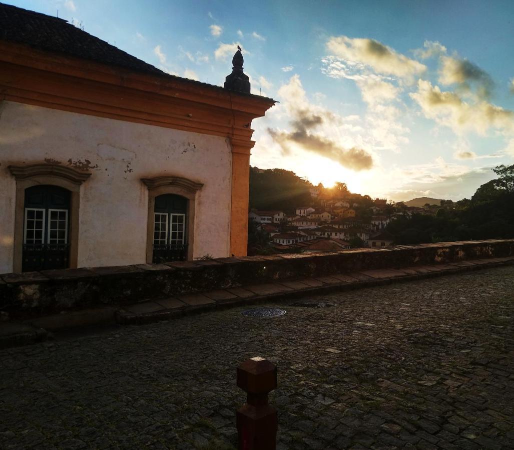 º Real Central Suite º Ouro Preto  Eksteriør billede